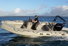 Location de bateau - 3D Tender 589 (Semi-rigid)