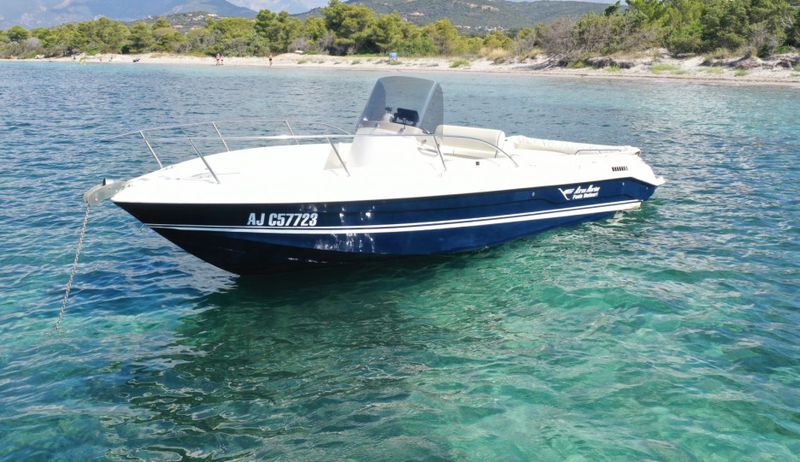 Location de bateau - Airon 223 Fish (Motorboat)