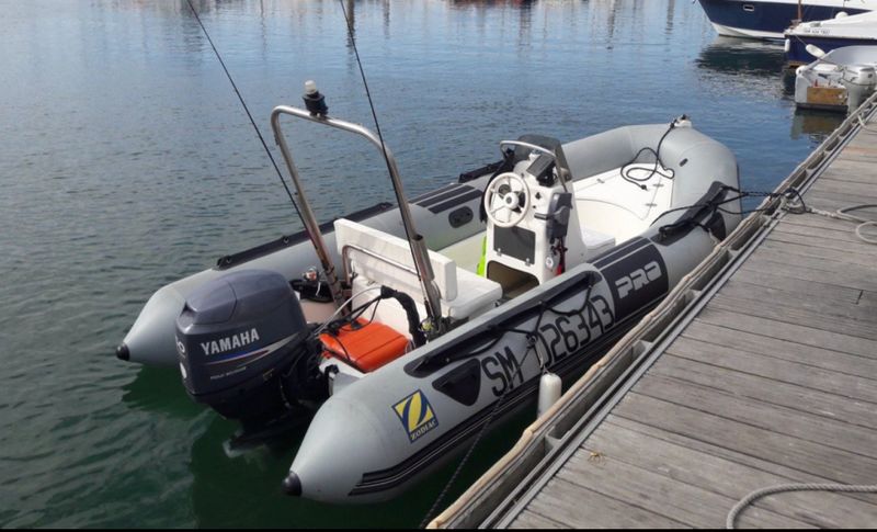 Zodiac Flotteur Pro 9 Man (Semi-rigid)