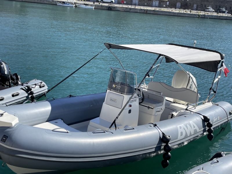 Location de bateau - Bwa Sport 22 GT (Semi-rigid)