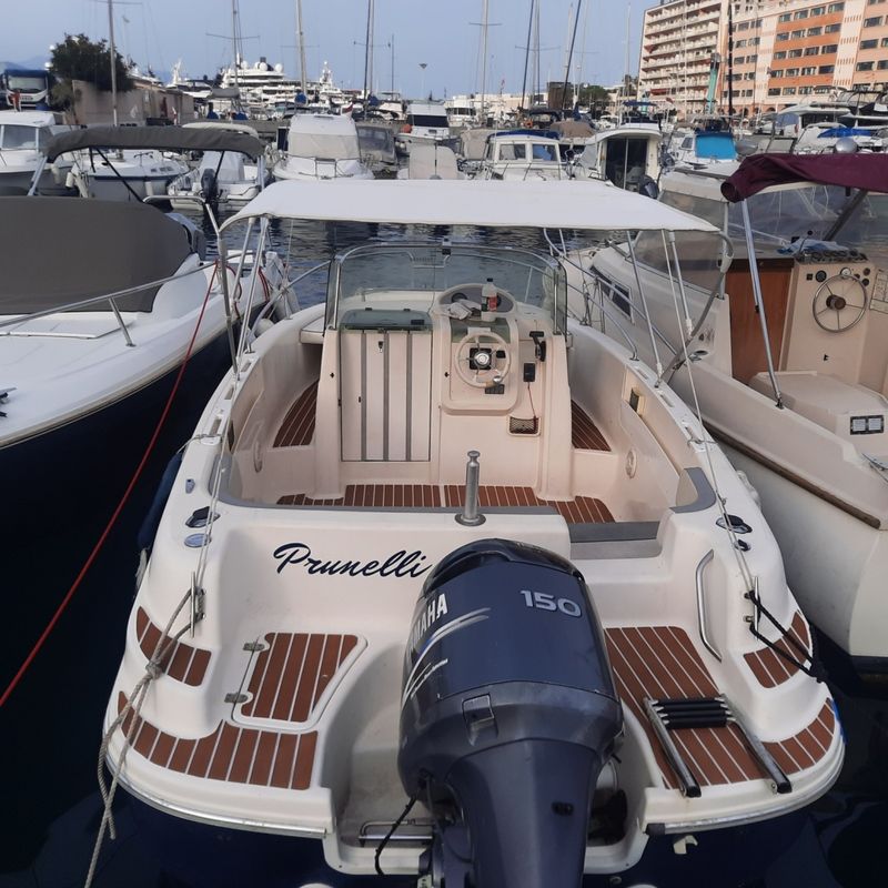 Location de bateau - Kelt Azura 650 WA (Motorboat)