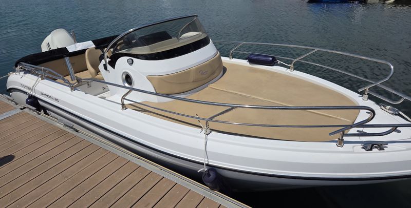 Location de bateau - Ranieri Shadow 20 (Motorboat)
