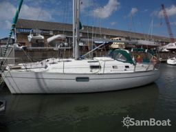 Location de bateau - Bénéteau Oceanis 321 (Sailboat)