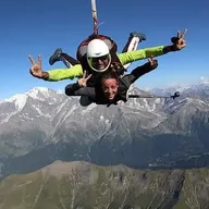 Saut en Parachute depuis un Hélicoptère à Châtel - Le Lac Léman