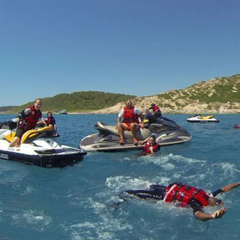 Randonnée en Jet Ski à Fréjus sur la Côte d'Azur