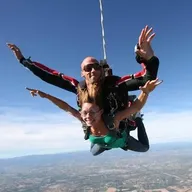 Saut en Parachute près du Puy-en-Velay