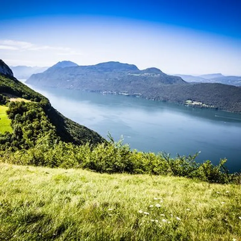 Baptême en Hélicoptère ULM à Lavours - Survol du Lac du Bourget