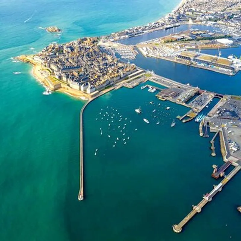 Baptême en Hélicoptère à Saint-Malo