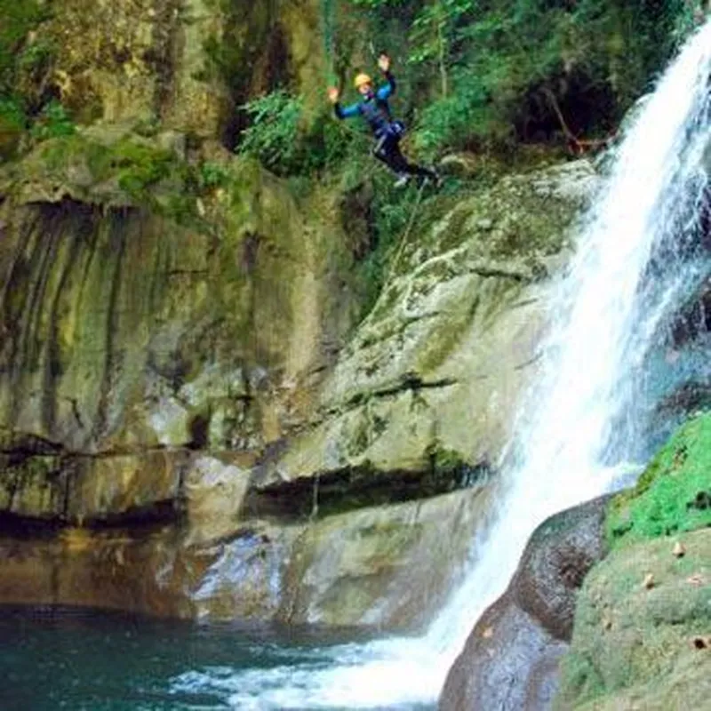 Descente du Canyon du Groin près de Bourg-en-Bresse