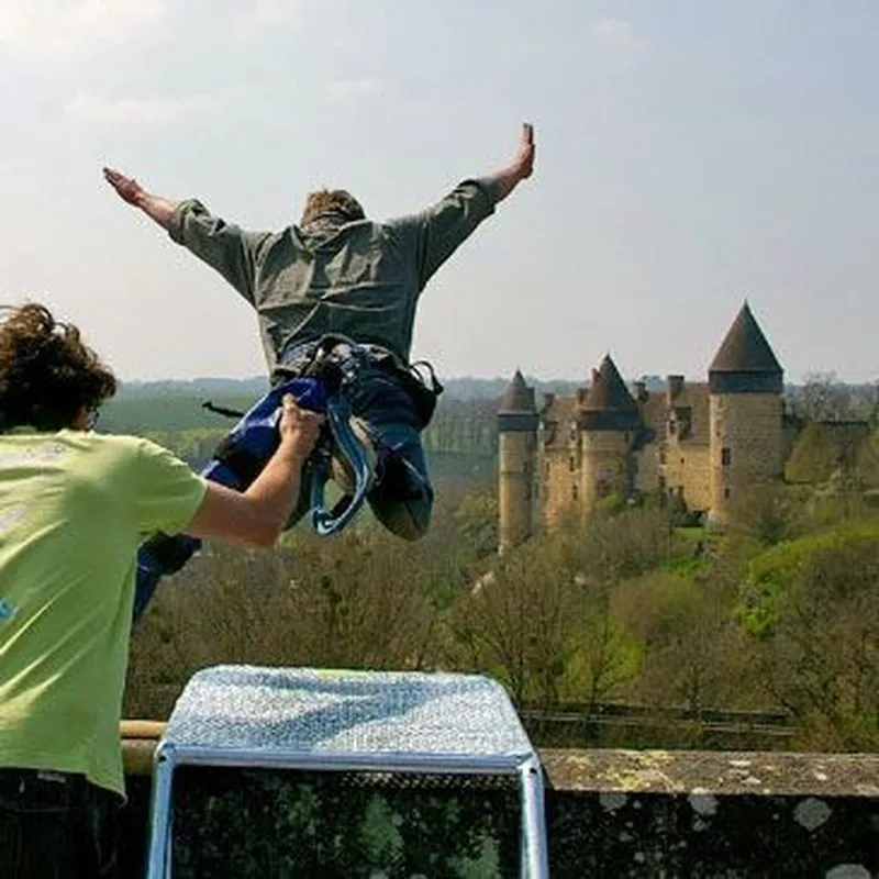 Saut à l'élastique près de Bourges