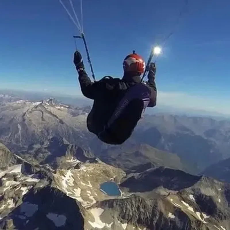 Baptême en Parapente dans les Pyrénées