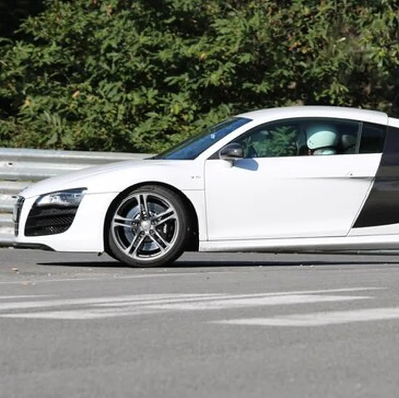 Stage de Pilotage Audi R8 V10 sur le Circuit d'Abbeville