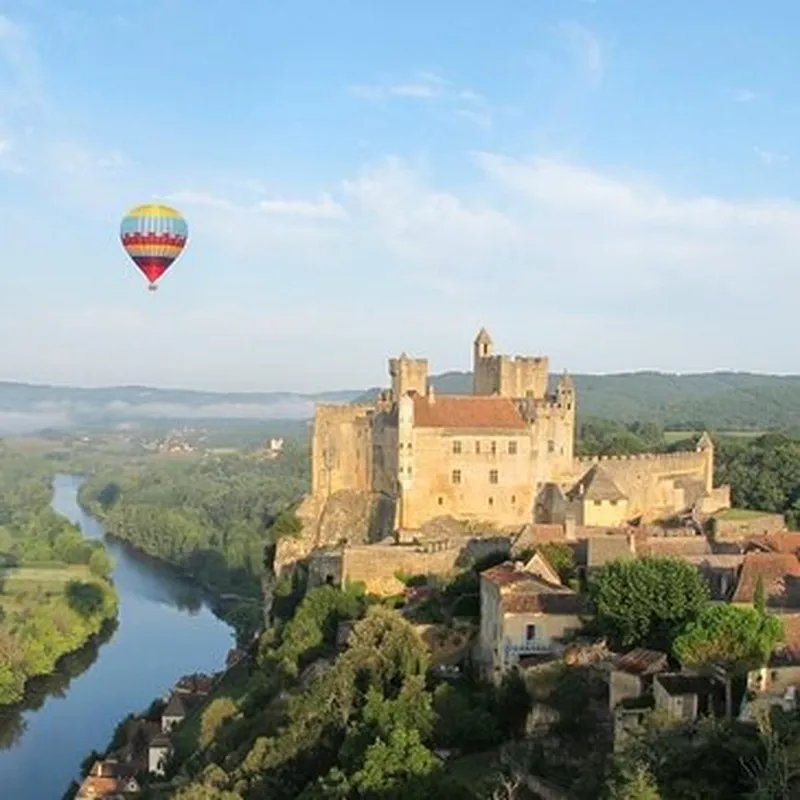 Vol en Montgolfière à Sarlat - La Vallée des châteaux