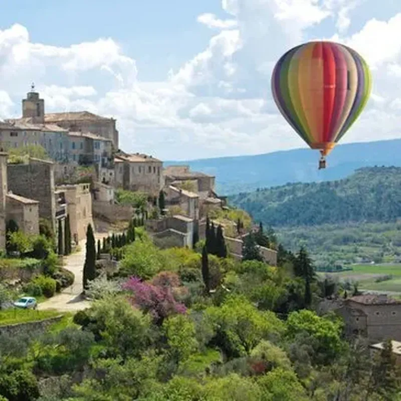 Week-end Vol en Montgolfière près de Gordes - Survol du Luberon