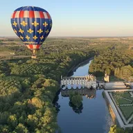 Vol en Montgolfière - Survol des Châteaux de la Loire