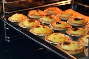 Porto : Cours de cuisine sur le Pastel de Nata à la Rua da Bainharia + collations et vin
