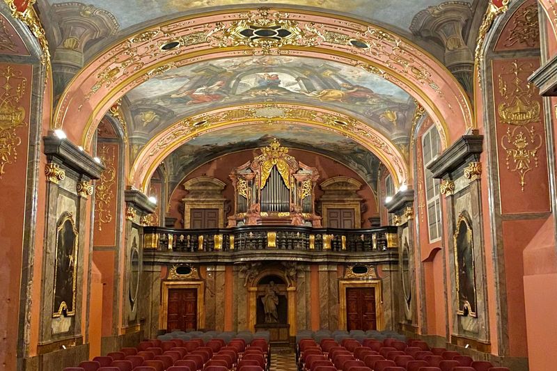 Chapelle du miroir Klementinum à Prague : Concert classique de l'Orchestre royal tchèque