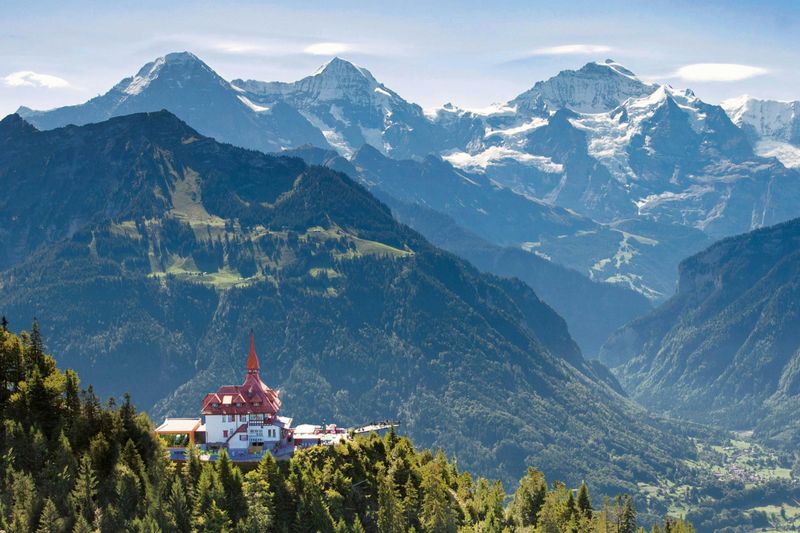 Jungfrau : Funiculaire depuis/vers Interlaken Est et Harder Kulm