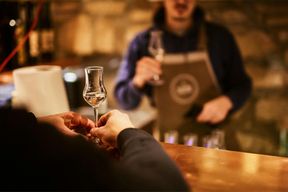 Budapest : Dégustation d'une cave gastronomique hongroise