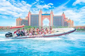 Bateaux d'amour : Excursion de 90 minutes en bateau rapide - Ain Dubai, JBR, Atlantis & Burj Al Arab