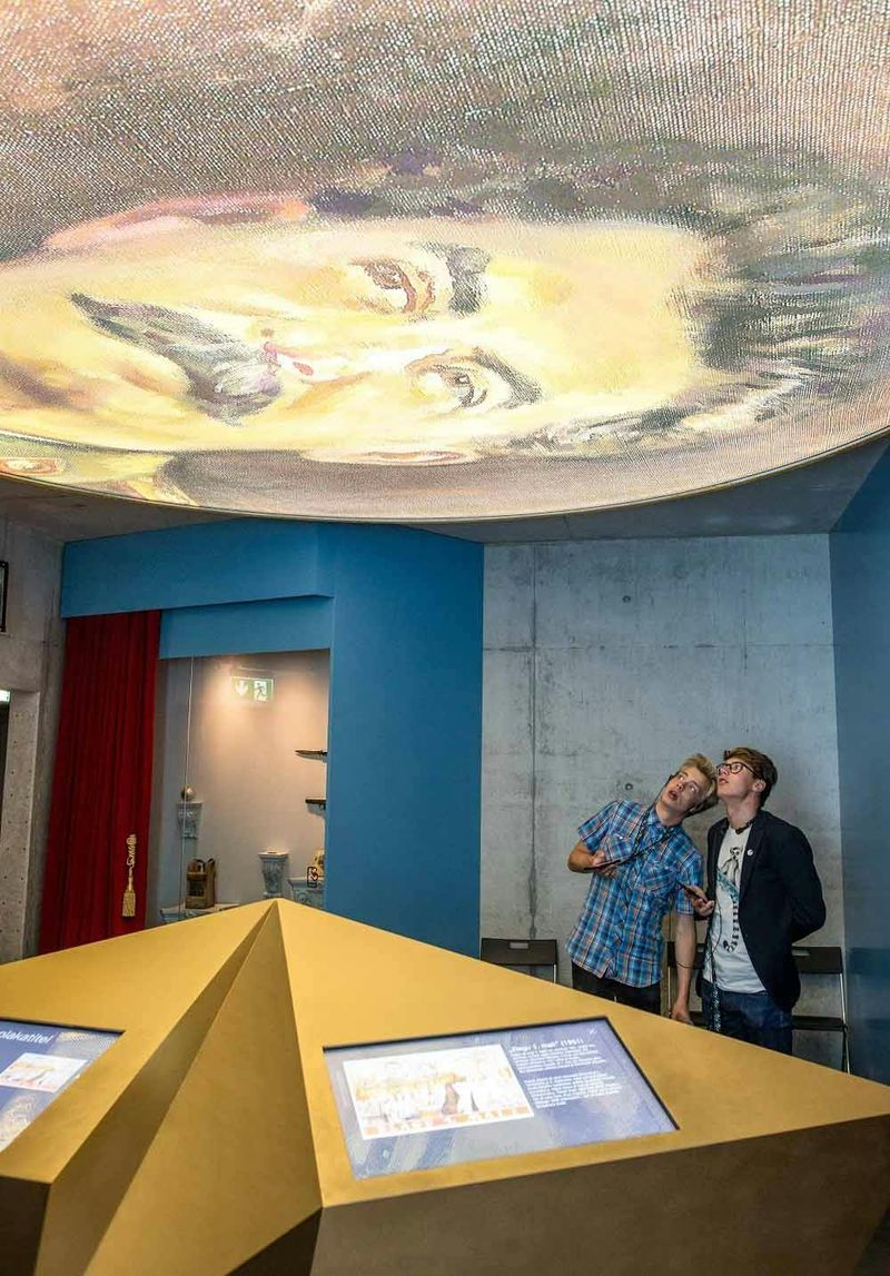 Vabamu - Musée des occupations et de la liberté & Geôles du KGB : Billet coupe-file