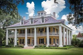 Visite privée des plantations de Louisiane avec déjeuner gastronomique au départ de la Nouvelle-Orléans