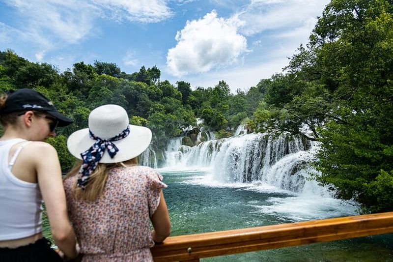 Visite des cascades de Krka avec Trogir Visite à pied et croisière panoramique en bateau de Krka