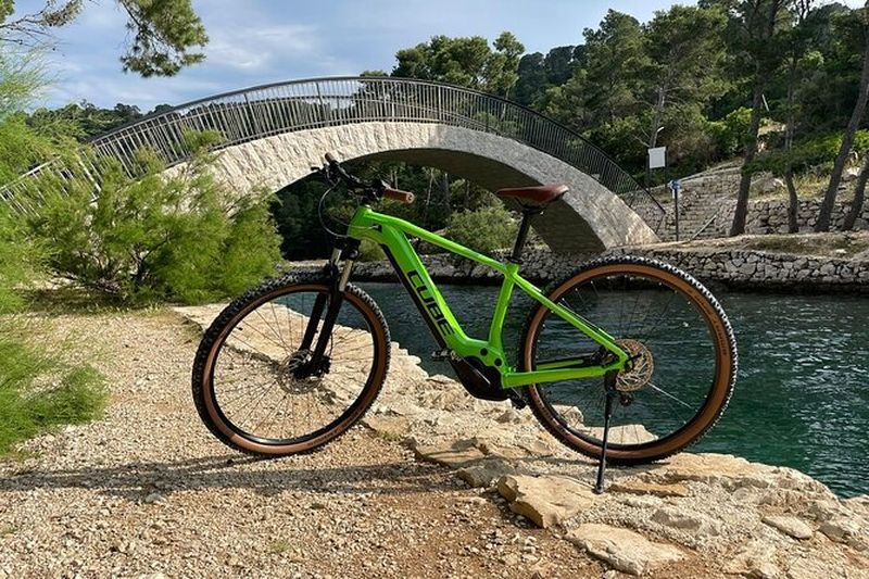 Location de vélos électriques Parc national de Mljet