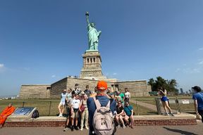 Visite de la Statue de la Liberté et Ellis Island avec entrée réservée en ferry