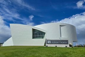 Fairbanks Heritage, Pipeline & Santa Claus House City Tour