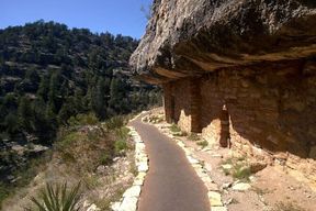 Cratère météorique du nord de l'Arizona et Walnut Canyon au départ de Phoenix - Visite privée