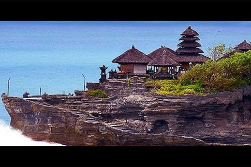 Visite d'une demi-journée : temple d'Uluwatu, danse Kecak et dîner à la plage de Jimbaran avec transport