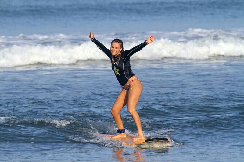 Cours de surf avec un instructeur personnel à Kuta Beach