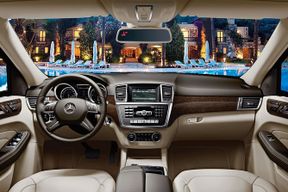 Transfert privé d'International Drive South à l'aéroport d'Orlando-Sanford (SFB)