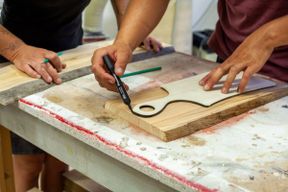 Atelier - Fabriquez votre planche apéro en bois de réemploi