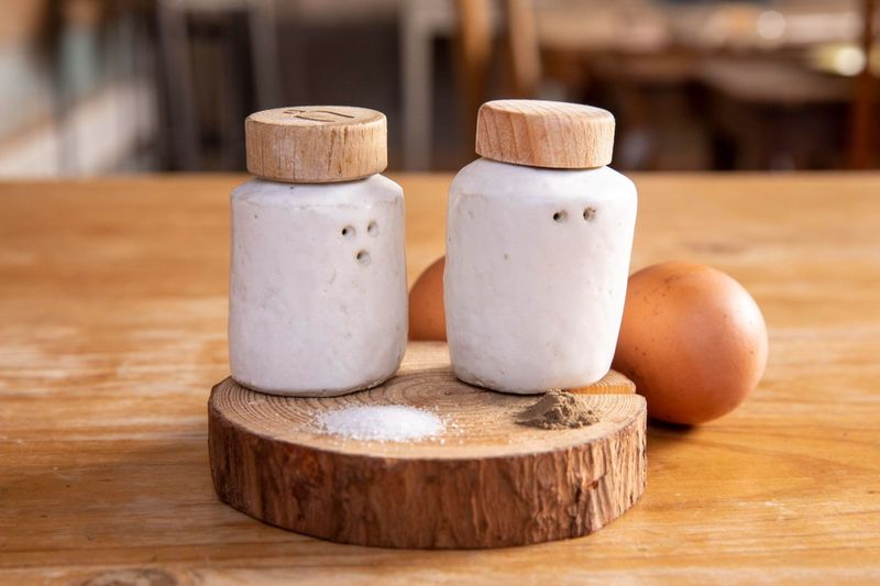 Atelier - Modelez votre salière et poivrière en céramique